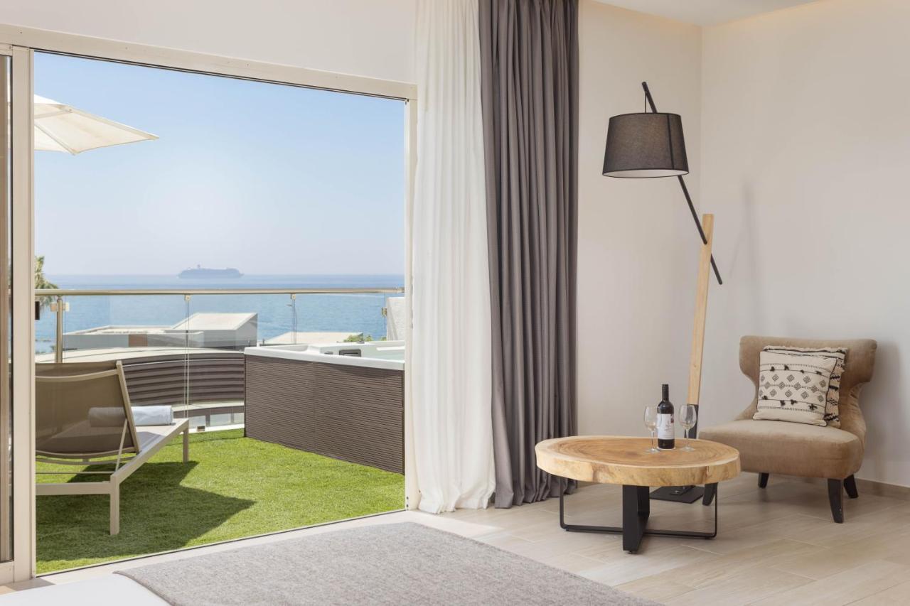 Atlantica Bay - Adults Only Hotel Лимасол Екстериор снимка