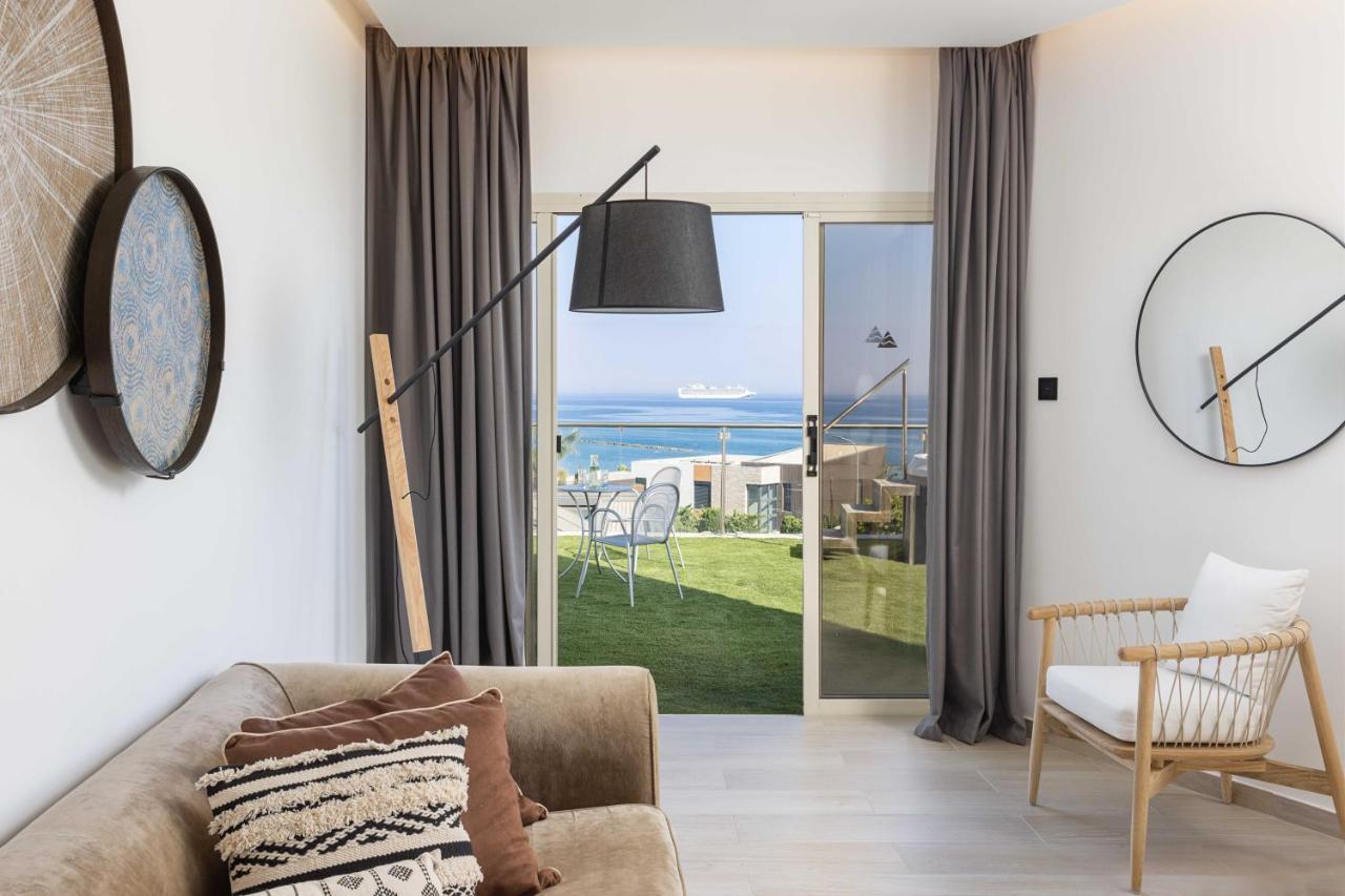 Atlantica Bay - Adults Only Hotel Лимасол Екстериор снимка