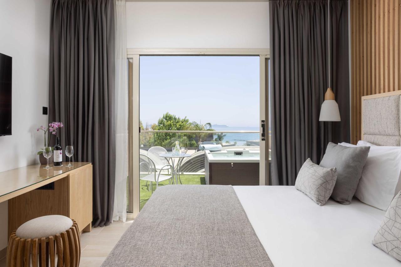 Atlantica Bay - Adults Only Hotel Лимасол Екстериор снимка