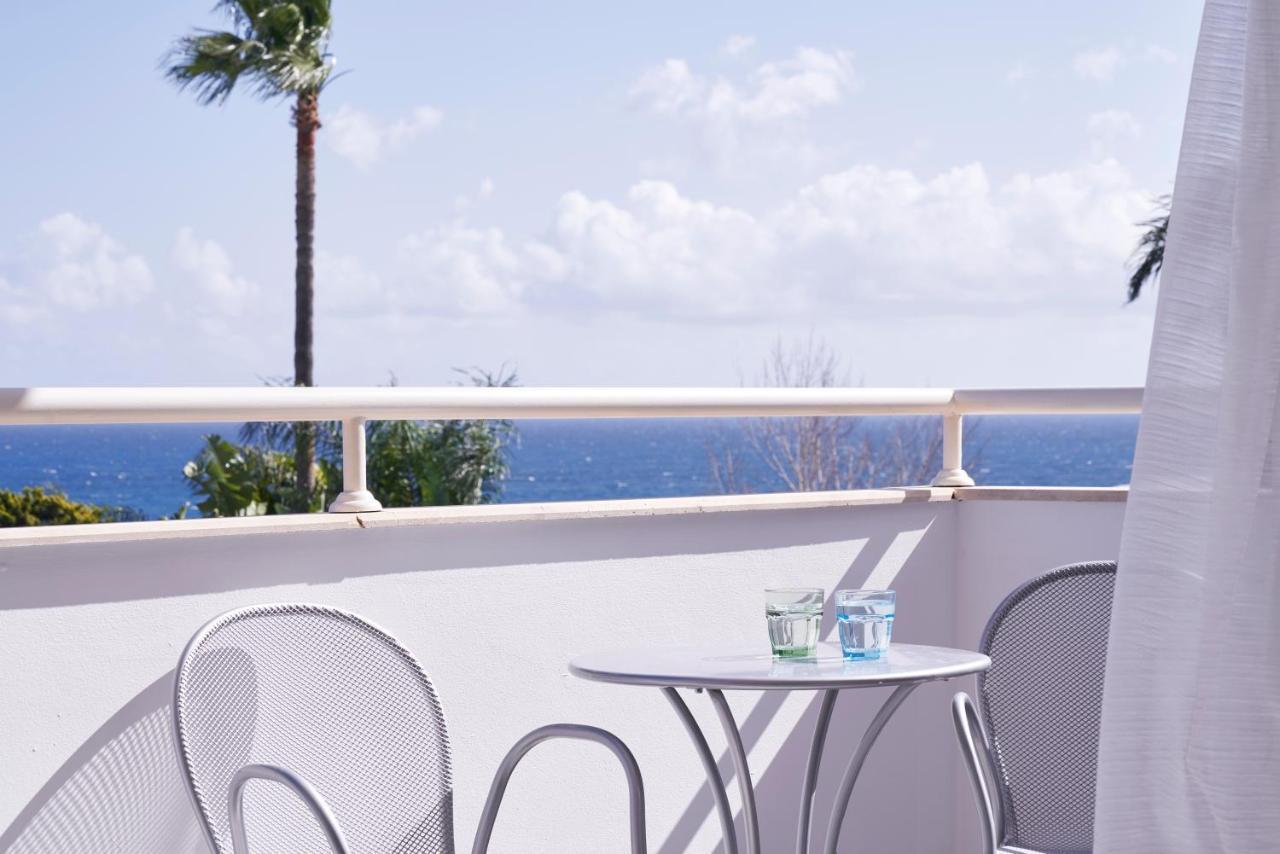 Atlantica Bay - Adults Only Hotel Лимасол Екстериор снимка