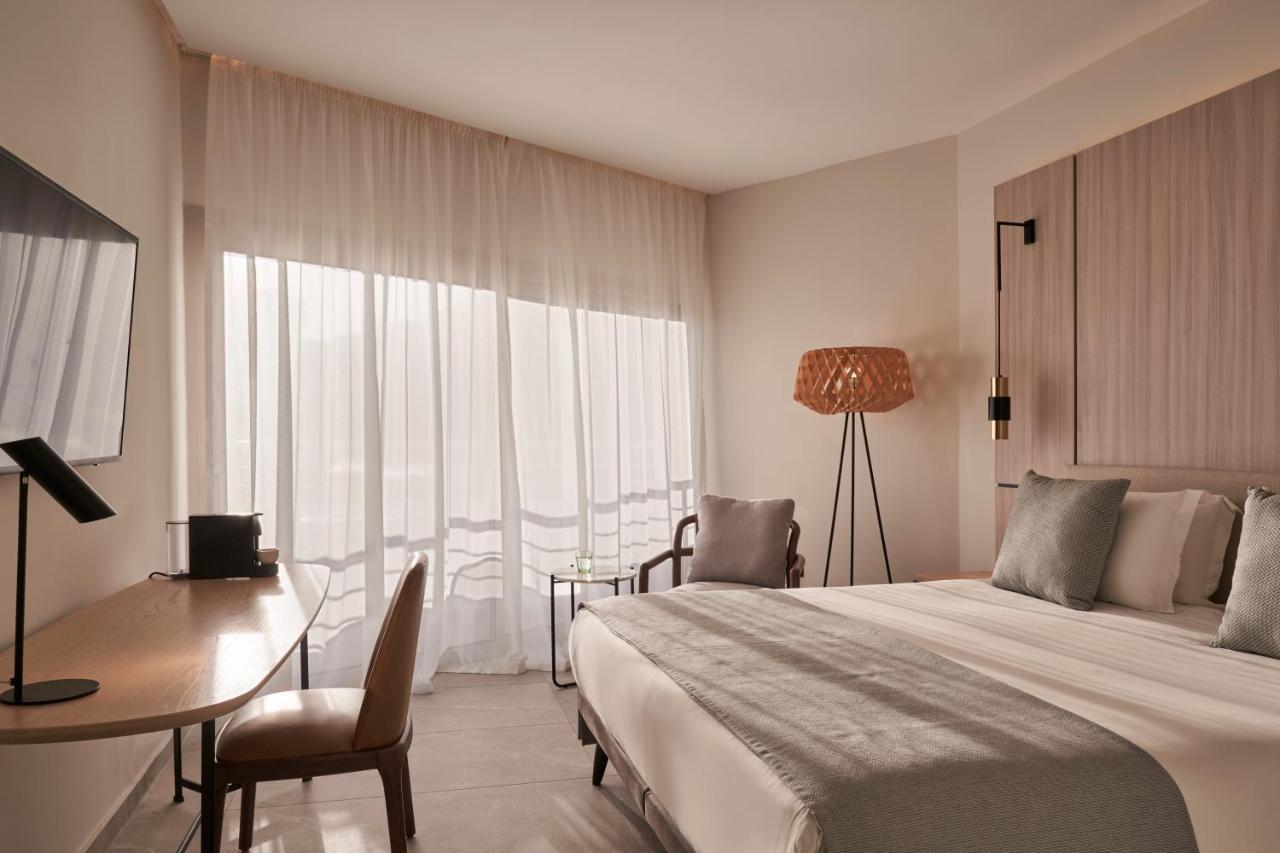Atlantica Bay - Adults Only Hotel Лимасол Екстериор снимка