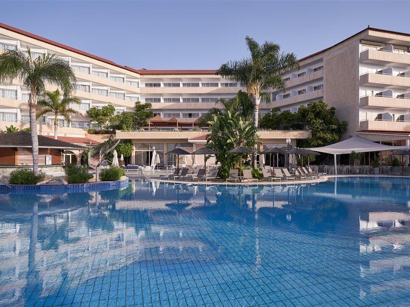 Atlantica Bay - Adults Only Hotel Лимасол Екстериор снимка